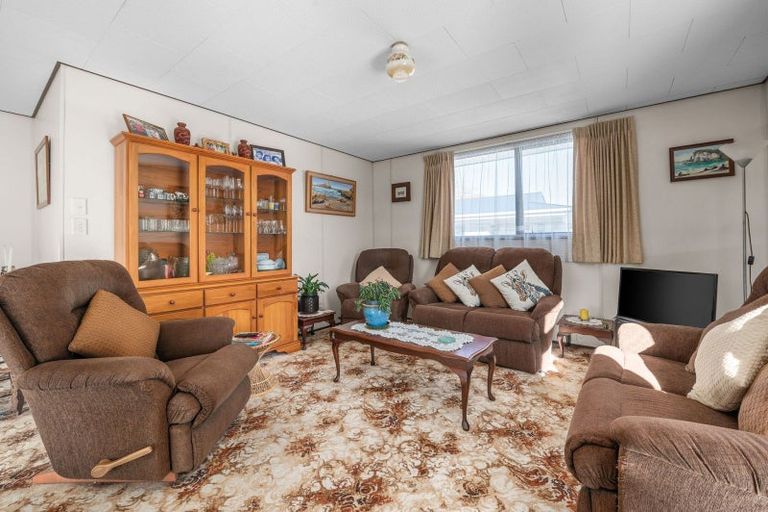 Photo of property in 1a Heath Street, St Andrews, Hamilton, 3200