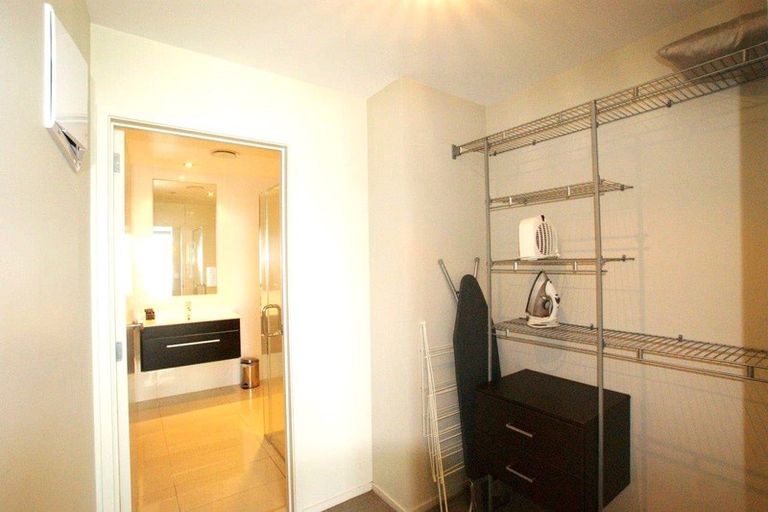 Photo of property in 33/8 Maunganui Road, Mount Maunganui, 3116