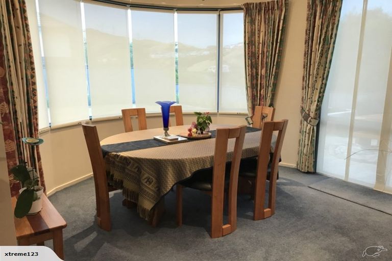 Photo of property in 19 Claverton Grove, Churton Park, Wellington, 6037