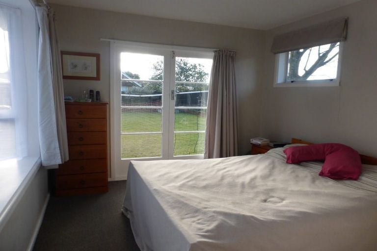 Photo of property in 2 Lewis Street, Hoon Hay, Christchurch, 8025