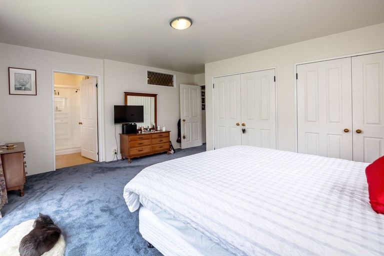 Photo of property in 15 Wood Street, Greytown, 5712