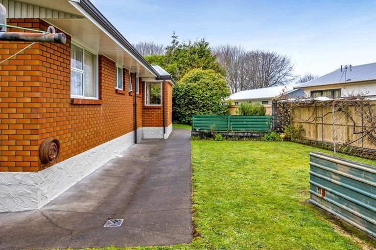 Photo of property in 433 Broadway, Stratford, 4332