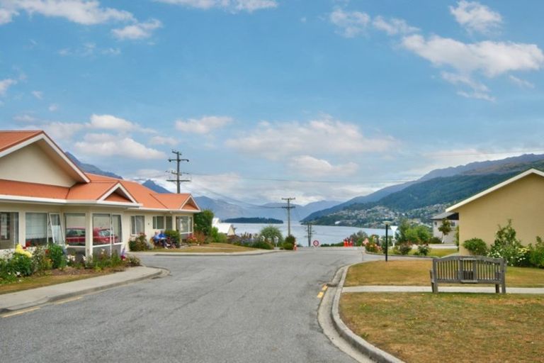Photo of property in Frankton Court, 32 Mcbride Street, Frankton, Queenstown, 9300