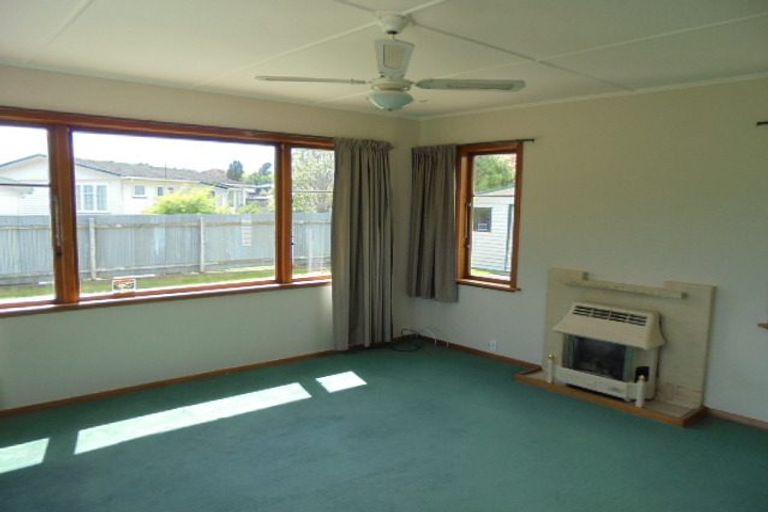 Photo of property in 180a Cambridge Street, Levin, 5510