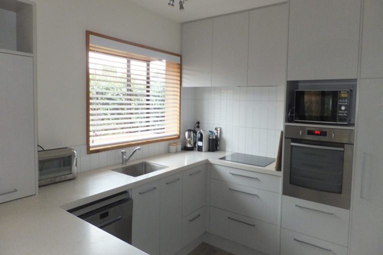 Photo of property in 14 Rata Street, Riccarton, Christchurch, 8041