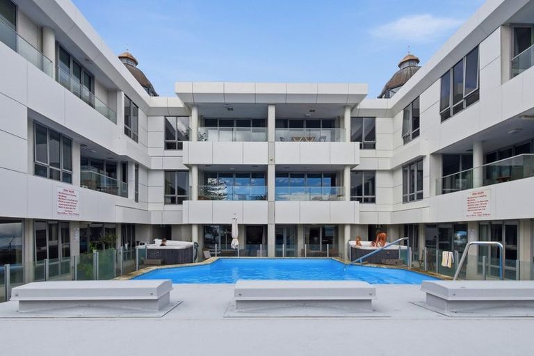 Photo of property in 408/36 Victoria Road, Mount Maunganui, 3116