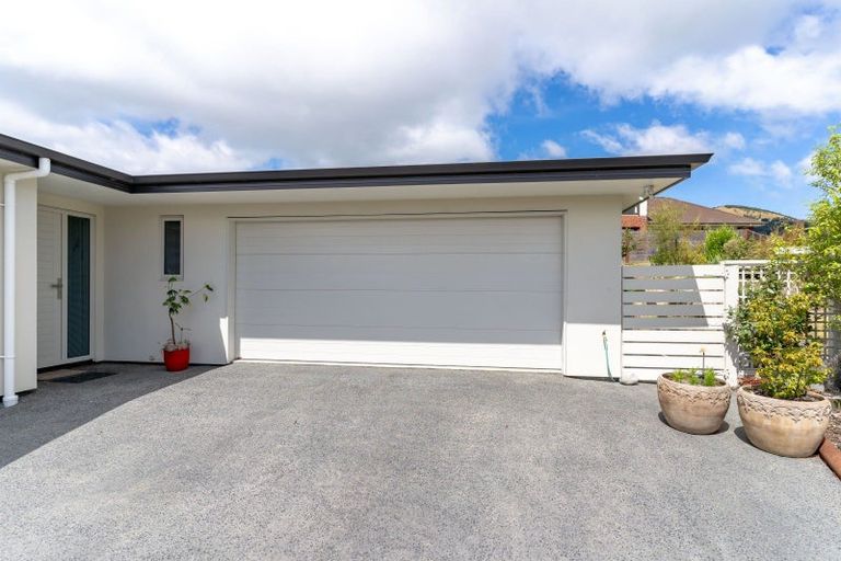 Photo of property in 35 Heathfield Drive, Mosgiel, 9024