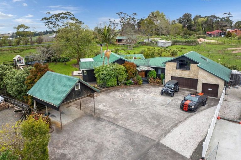 Photo of property in 5 Pukanui Avenue, Totara Park, 2019