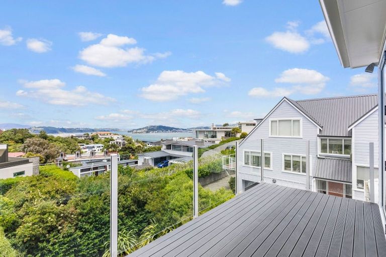 Photo of property in 32 Mandalay Terrace, Khandallah, Wellington, 6035