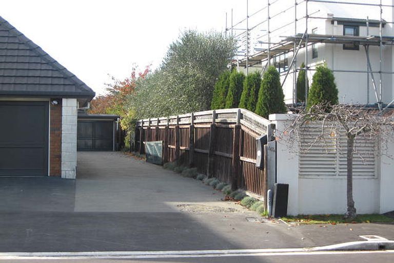 Photo of property in 42a Thornycroft Street, Fendalton, Christchurch, 8052