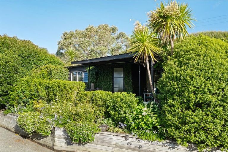 Photo of property in 19 Kanuka Road, Sandspit, Warkworth, 0982