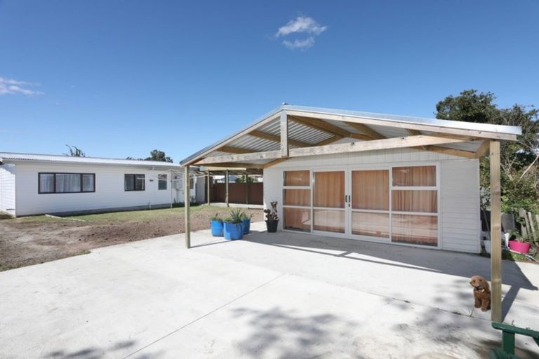 Photo of property in 10 Vera Street, Marton, 4710