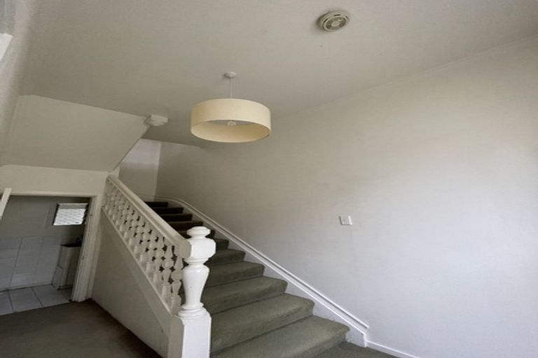 Photo of property in 72-76 Tasman Street, Mount Cook, Wellington, 6021