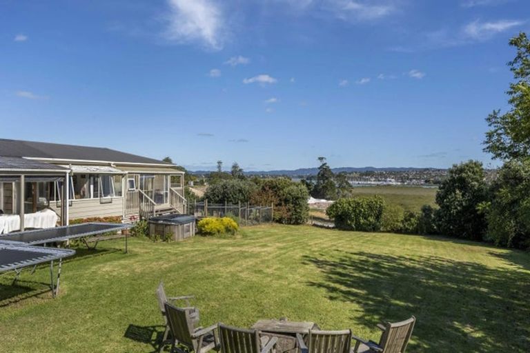 Photo of property in 2 Scott Road, Hobsonville, Auckland, 0616