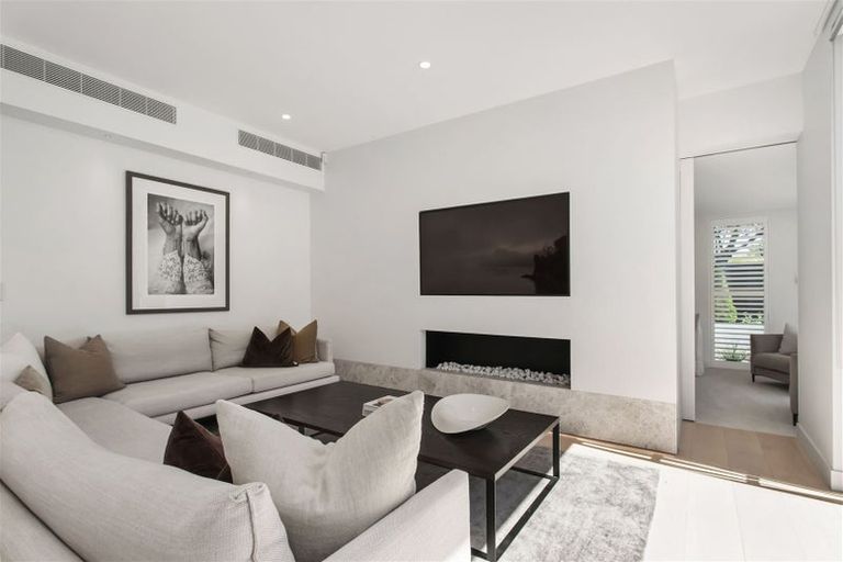 Photo of property in 49 Chapter Street, St Albans, Christchurch, 8052