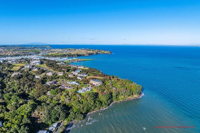 Photo of property in 52 Beauvoir Avenue, Matakatia, Whangaparaoa, 0930