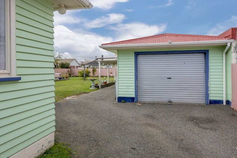 Photo of property in 78 Tiro Tiro Road, Levin, 5510
