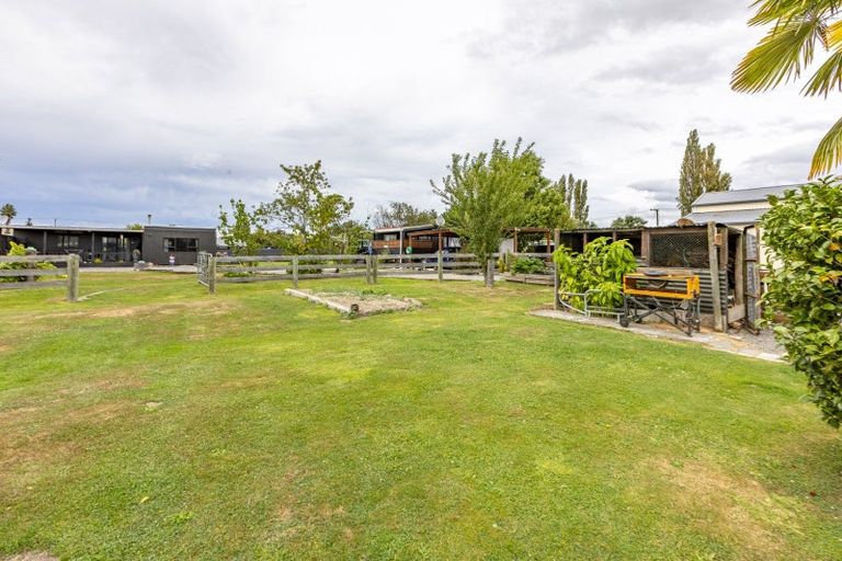 Photo of property in 38 Mcgreevy Street, Waipawa, 4210