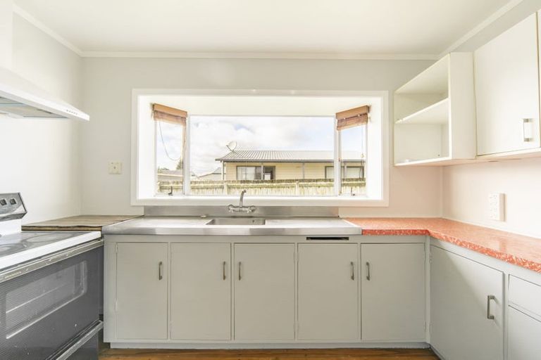 Photo of property in 7 Saint Lukes Place, Bader, Hamilton, 3206