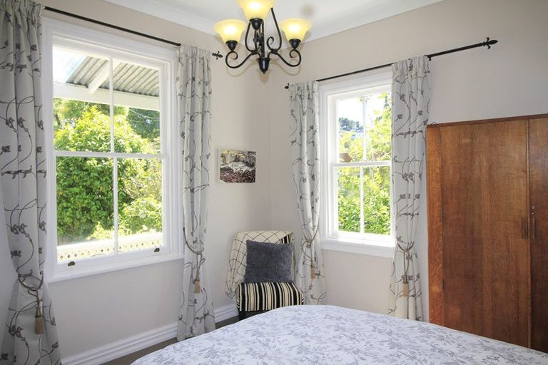 Photo of property in 131 Aro Street, Aro Valley, Wellington, 6021