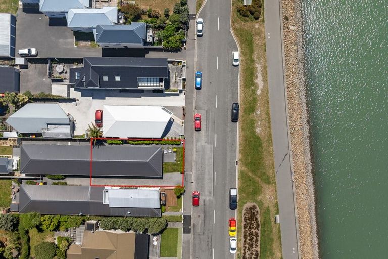 Photo of property in 1/47 Beachville Road, Redcliffs, Christchurch, 8081