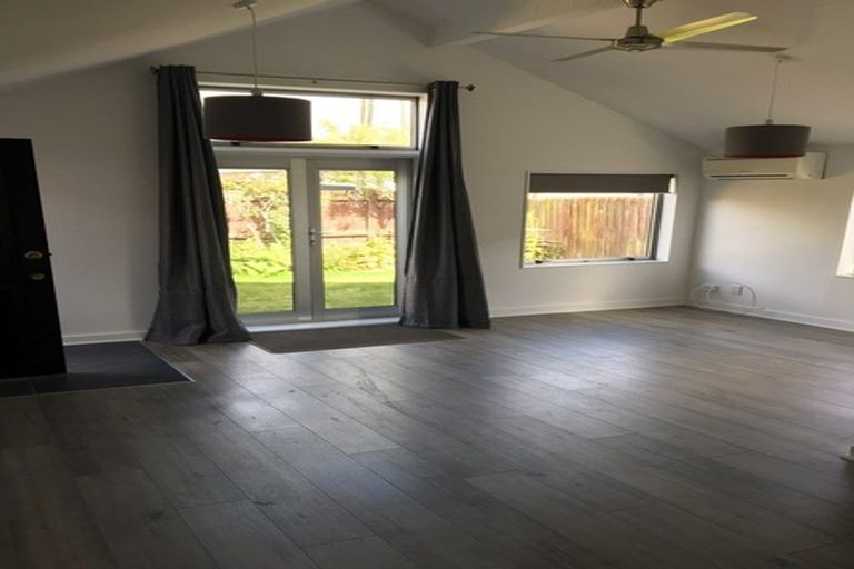 Photo of property in 1/16 Lindsay Street, St Albans, Christchurch, 8014