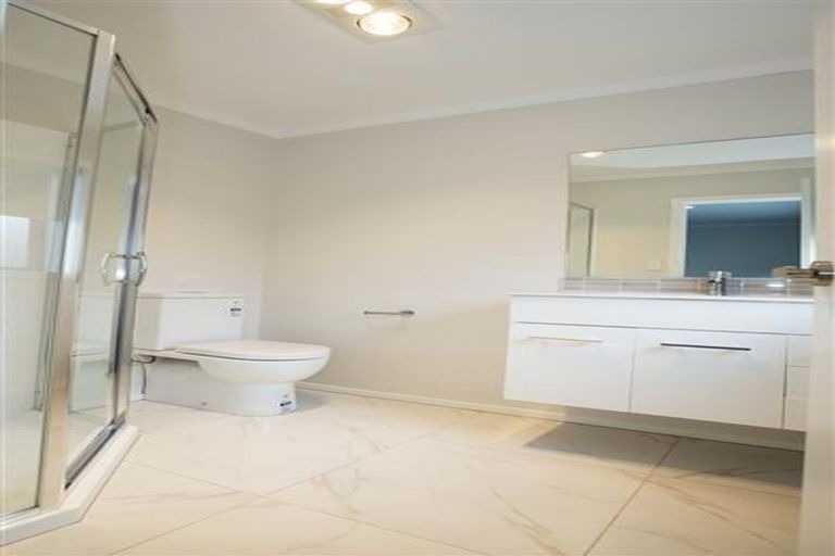 Photo of property in 14 Piso Lane, Dinsdale, Hamilton, 3204