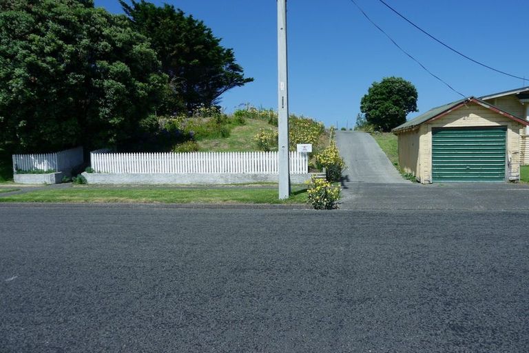 Photo of property in 23 Middlesex Street, Patea, 4520
