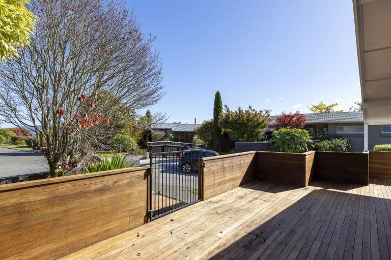 Photo of property in 12 Hilden Place, Hilltop, Taupo, 3330