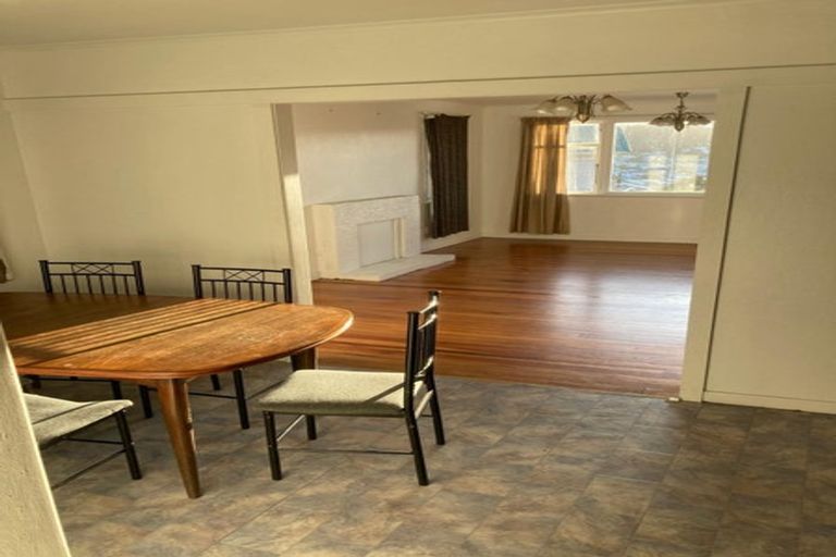 Photo of property in 130 Constable Street, Newtown, Wellington, 6021