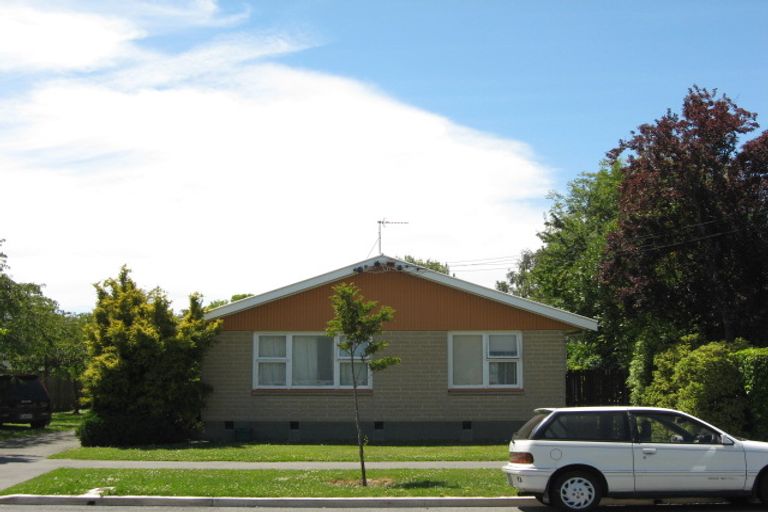 Photo of property in 1/126 Geraldine Street, Edgeware, Christchurch, 8013