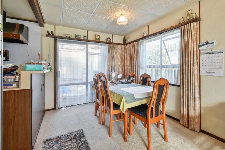Photo of property in 72 Jellicoe Road, Manurewa, Auckland, 2102