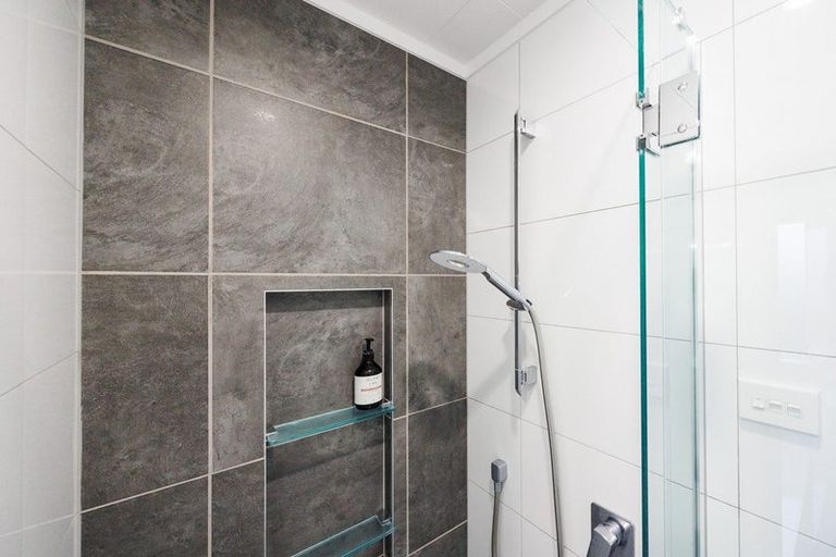 Photo of property in 644 Featherston Street, Roslyn, Palmerston North, 4414