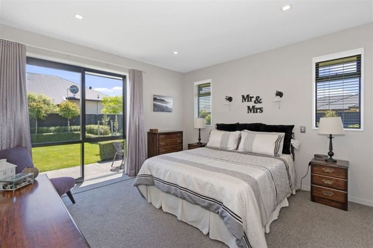 Photo of property in 15 Coachmans Road, Prebbleton, 7604