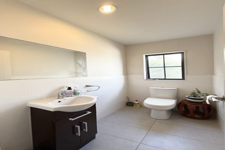 Photo of property in 46 Bur Oak Terrace, Schnapper Rock, Auckland, 0632