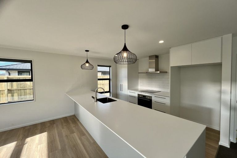 Photo of property in 5 Edgar Way, Rolleston, 7614