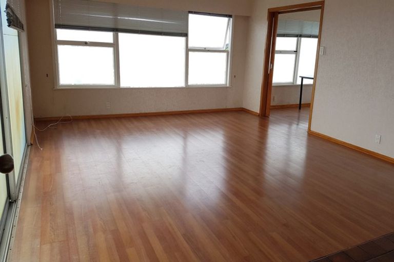 Photo of property in 70 Sunnybrae Road, Hillcrest, Auckland, 0627