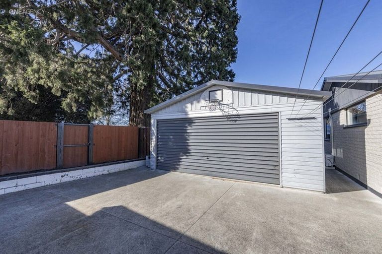 Photo of property in 8 Springmead Place, Hornby, Christchurch, 8042