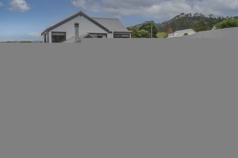 Photo of property in 22 Emmerdale Drive, Hahei, Whitianga, 3591