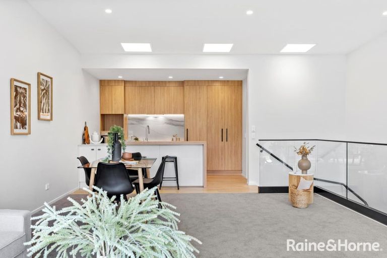 Photo of property in 21/12 Westmorland Rise, Bethlehem, Tauranga, 3110