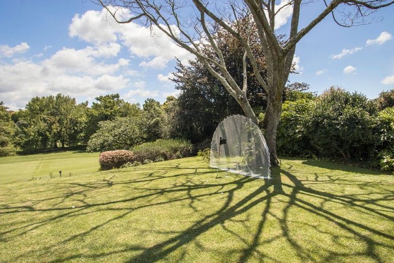 Photo of property in 35 Links View Drive, Omokoroa, 3114