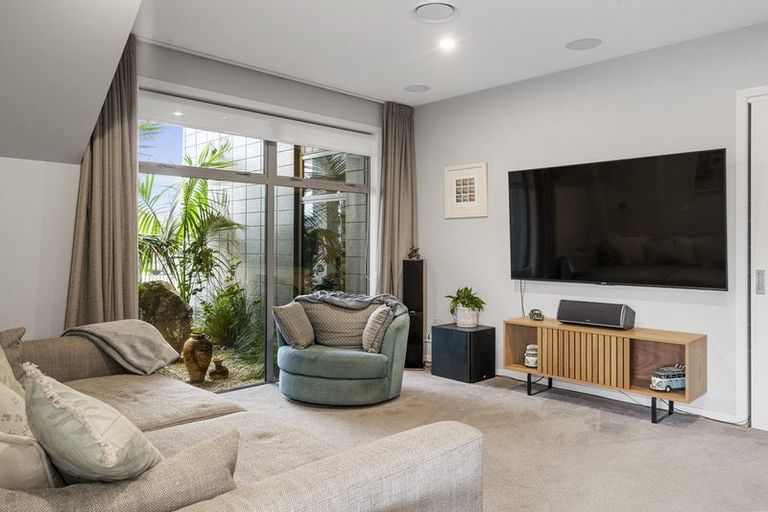 Photo of property in 64 Sandhurst Drive, Papamoa Beach, Papamoa, 3118