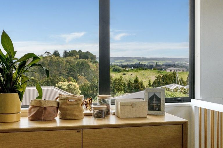 Photo of property in 21 Maggie Place, Ohauiti, Tauranga, 3112