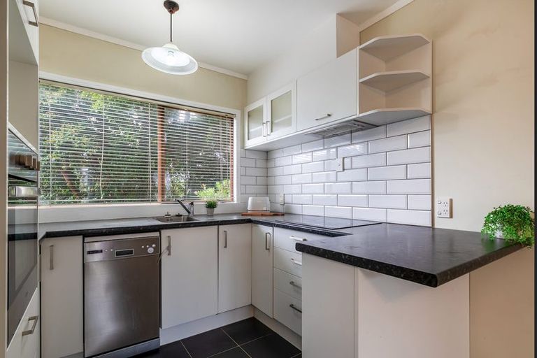 Photo of property in 2/3 Akehurst Avenue, New Lynn, Auckland, 0600