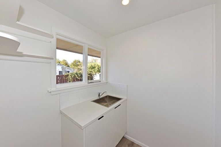 Photo of property in 34 Wingate Street, Redwood, Christchurch, 8051