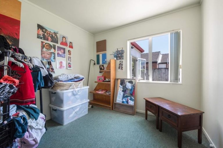 Photo of property in 21 Kona Crescent, Henderson, Auckland, 0610