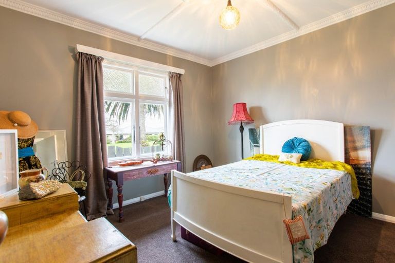 Photo of property in 25 Hospital Street, Dannevirke, 4930