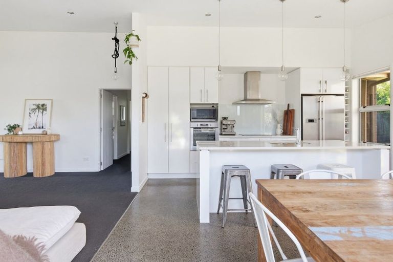 Photo of property in 42 Butterworth Crescent, Papamoa Beach, Papamoa, 3118