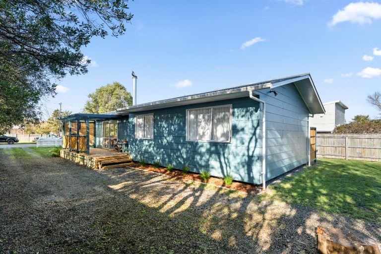 Photo of property in 38 Waite Street, Featherston, 5710