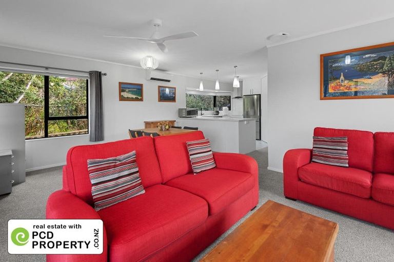 Photo of property in 6b Commins Road, Onerahi, Whangarei, 0110